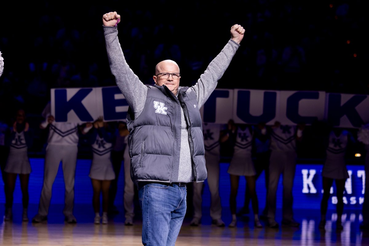 UKAthletics's tweet image. 🐐 sighting in @Rupp_Arena 

@UKCoachSkinner x @KentuckyVB