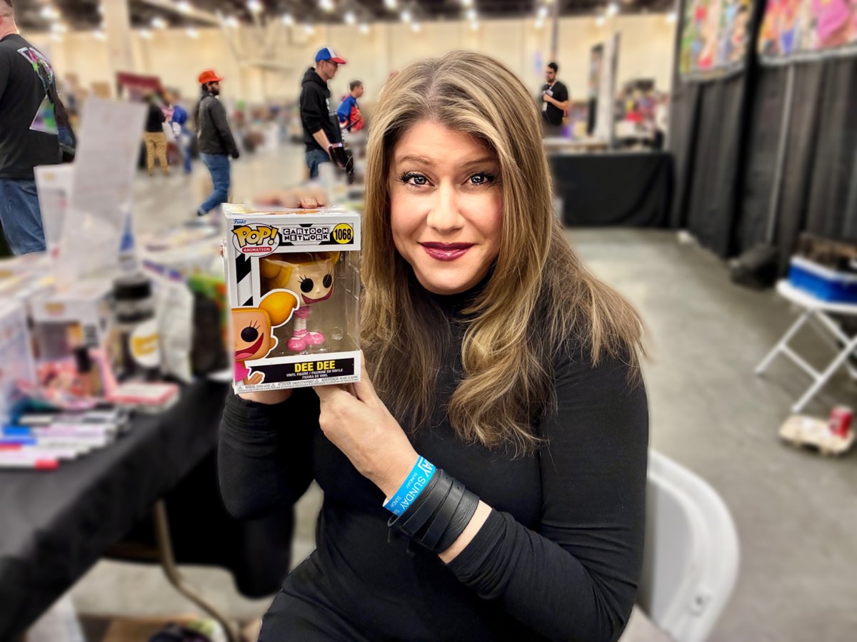 KatCressida's tweet image. O.M.G. 💕♥️💕
AMAZING WEEKEND!!! ♥️

Let’s see…
tons of #DextersLaboratory fans 🧪💕🧪

(#VO celebs behind “DEXTER 🧪 
and “DAD” were there too!)

SO many 🔮 #HauntedMansion folk
and FOOLISH MORTALS 🔮

AND got inducted into 💫 @501stLegion
for my voiceover 💫 as #PrincessLeia!