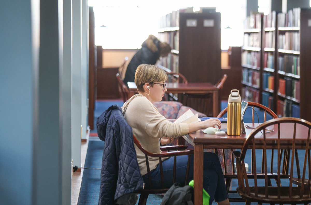 Mount Mercy University tweet media