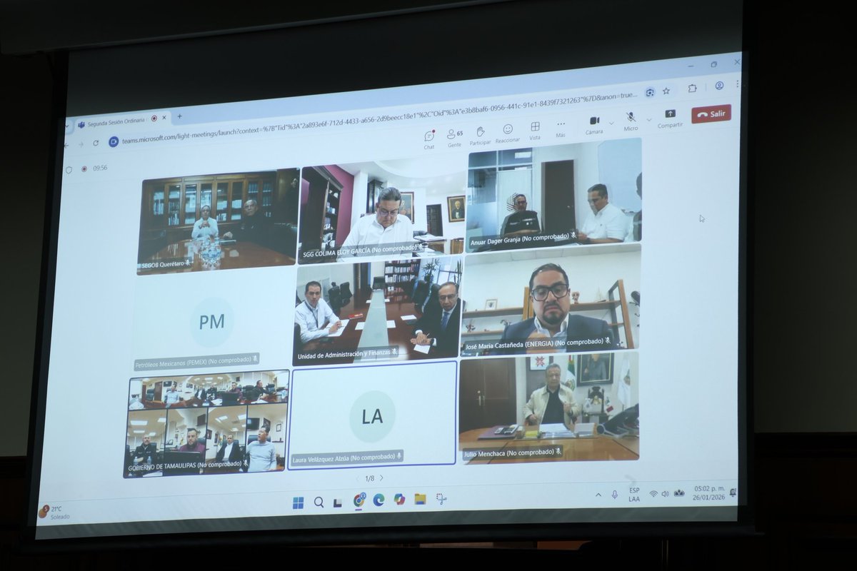 En representación del gobernador <a href="/makugo/">Mauricio Kuri</a>, el secretario de Gobierno <a href="/Eric_gudino/">Eric Gudiño Torres</a> junto con el titular de <a href="/PCIVILQRO/">Coordinación de Protección Civil del Estado de Qro</a>, Javier Amaya participaron en los trabajos de la Reunión Nacional de Protección Civil encabezada por la <a href="/CNPC_MX/">Coordinación Nacional de Protección Civil</a> donde se revisaron los avances y líneas de acción