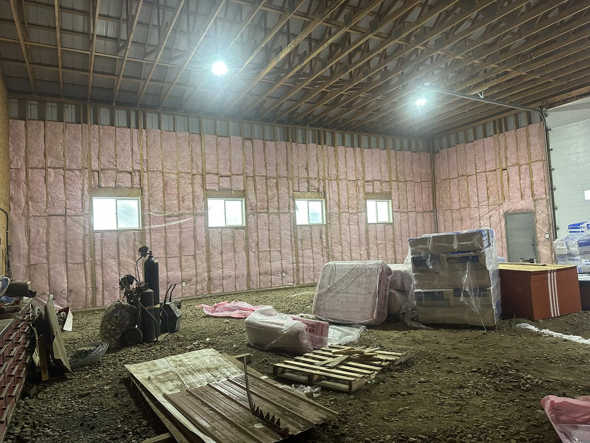 DefiDegen250's tweet image. Day 2 of getting heat in the shop 🔥

Not very much progress put in today. Almost all the insulation is up on the walls and almost half done the Vapor Barrier. 

Company came to give quote for installing heat source today. 

Hoping to get the final insulation installed and all