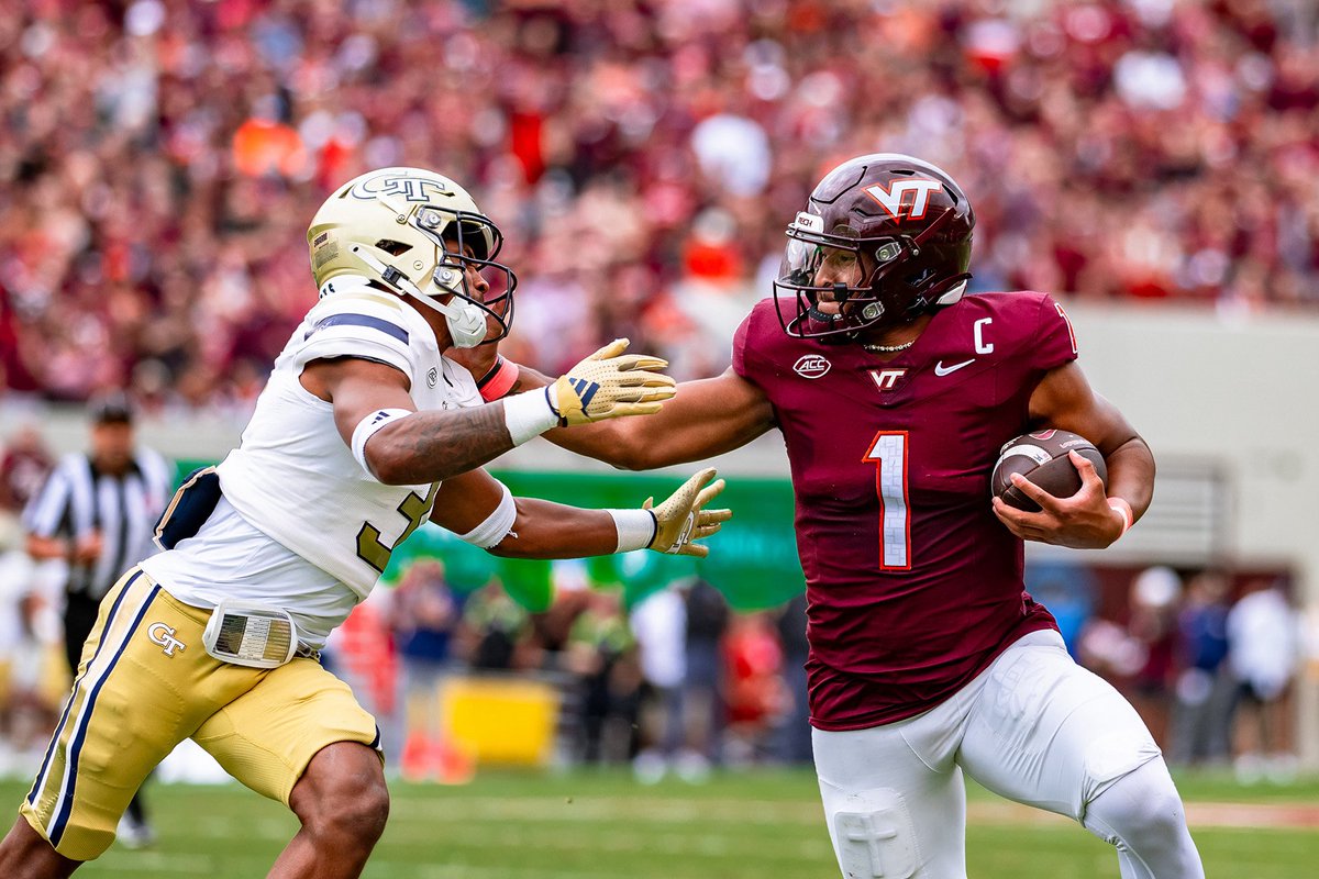 George Selvie III tweet media