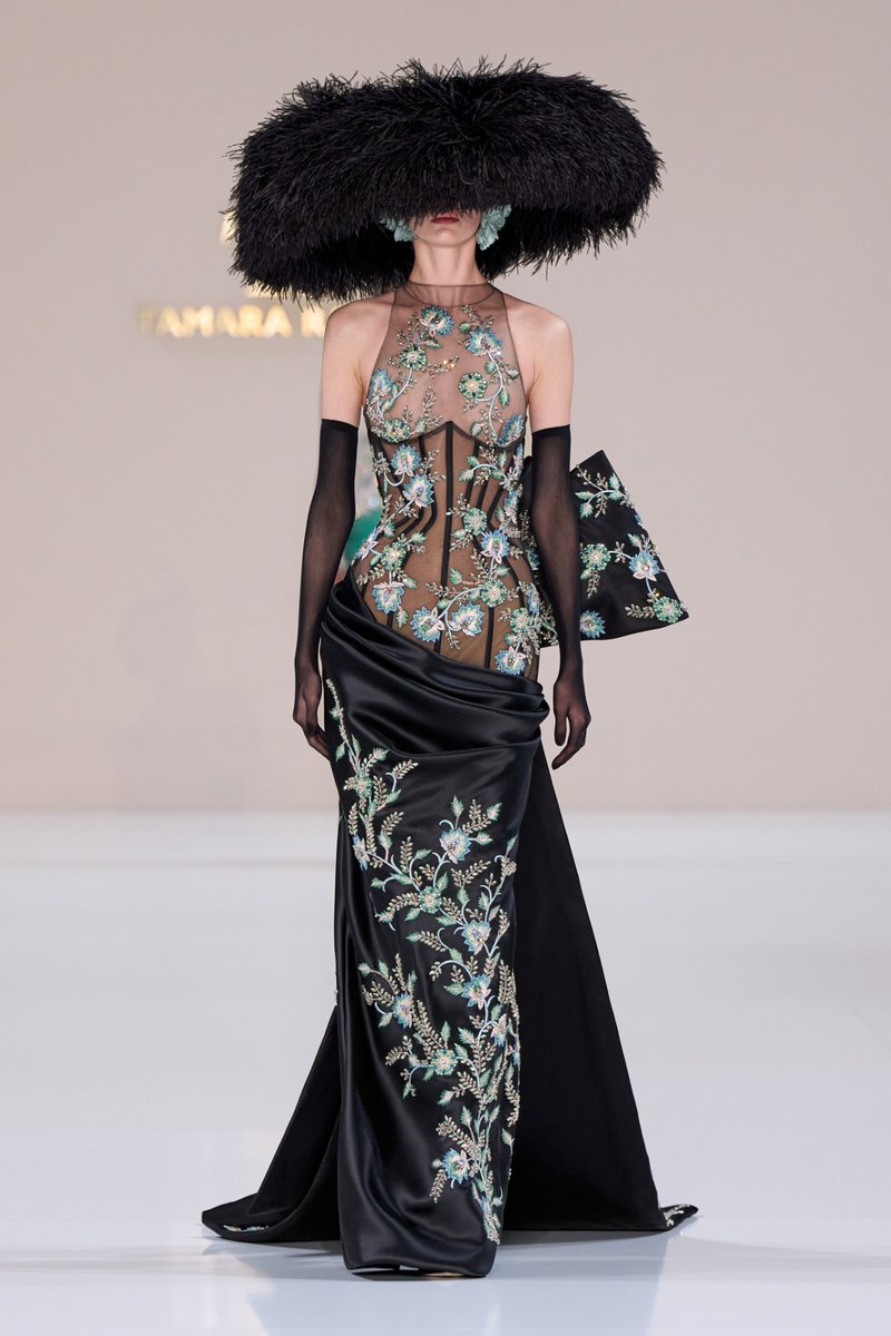Huge fan of this Tamara Ralph couture ss26 look
