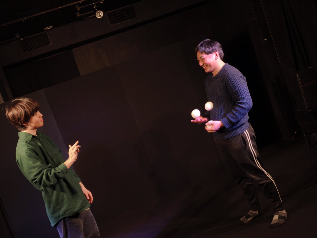 CCC_FrontierFes's tweet image. アーティスト #育成区
いよいよ本格始動🍌

今年度は
マジシャン #SOSUKE さん
ジャグラー #HAL さんが参加

そしてそこへ
サンリミット #藤田明花 さんに導かれた子どもたち有志🐣🐣🐣が合流
サポートメンバーの俳優さん方も心強し!!

詳しくはまたレポートします🌟

#CCCFF2026 #あそviva劇場