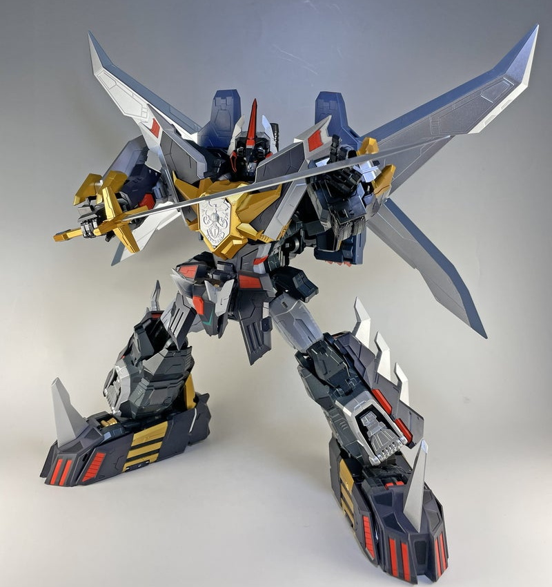 いよいよ発売！
#THE合体 ダイリューガ レビュー！
ameblo.jp/gscrobo/entry-…

聖○士○衣に例えるならば、
骨組無しで3形態のオブジェに<カッチリ>変形し、合体想定ではなかったようなダンクーガに装着できる!!

変形アイディア、量産設計、全てが高い次元でつぎ込まれた、奇跡のプロダクトです🔥