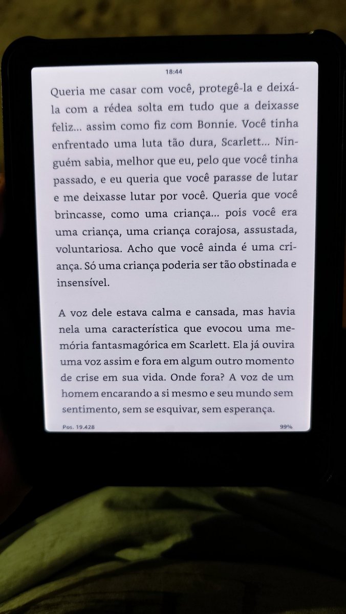 phantom404null's tweet image. Acabei a leitura do E o Vento Levou e tô completamente abalado com os diálogos finais. Que livro foda