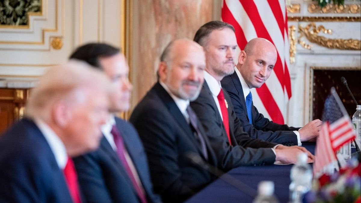 MythoMiller tweet media