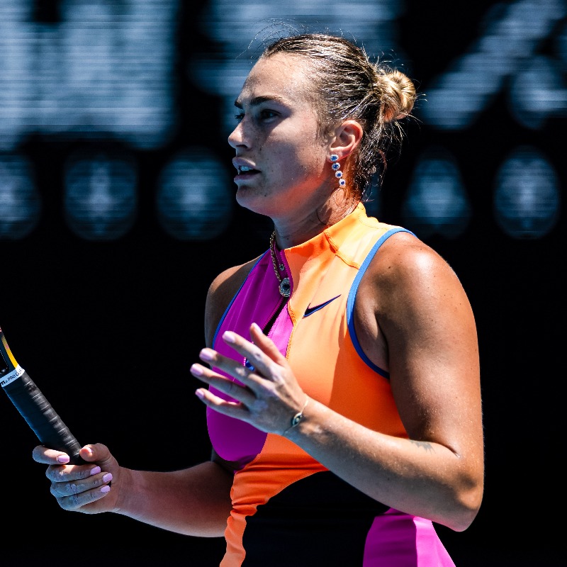 FOS's tweet photo. Carlos Alcaraz, Jannik Sinner, and Aryna Sabalenka were all told to remove their Whoop bands at the Australian Open.

Whoop, which the Australian Open says is banned at all Grand Slams, fought back saying making athletes play without them was "like asking athletes to play blind."