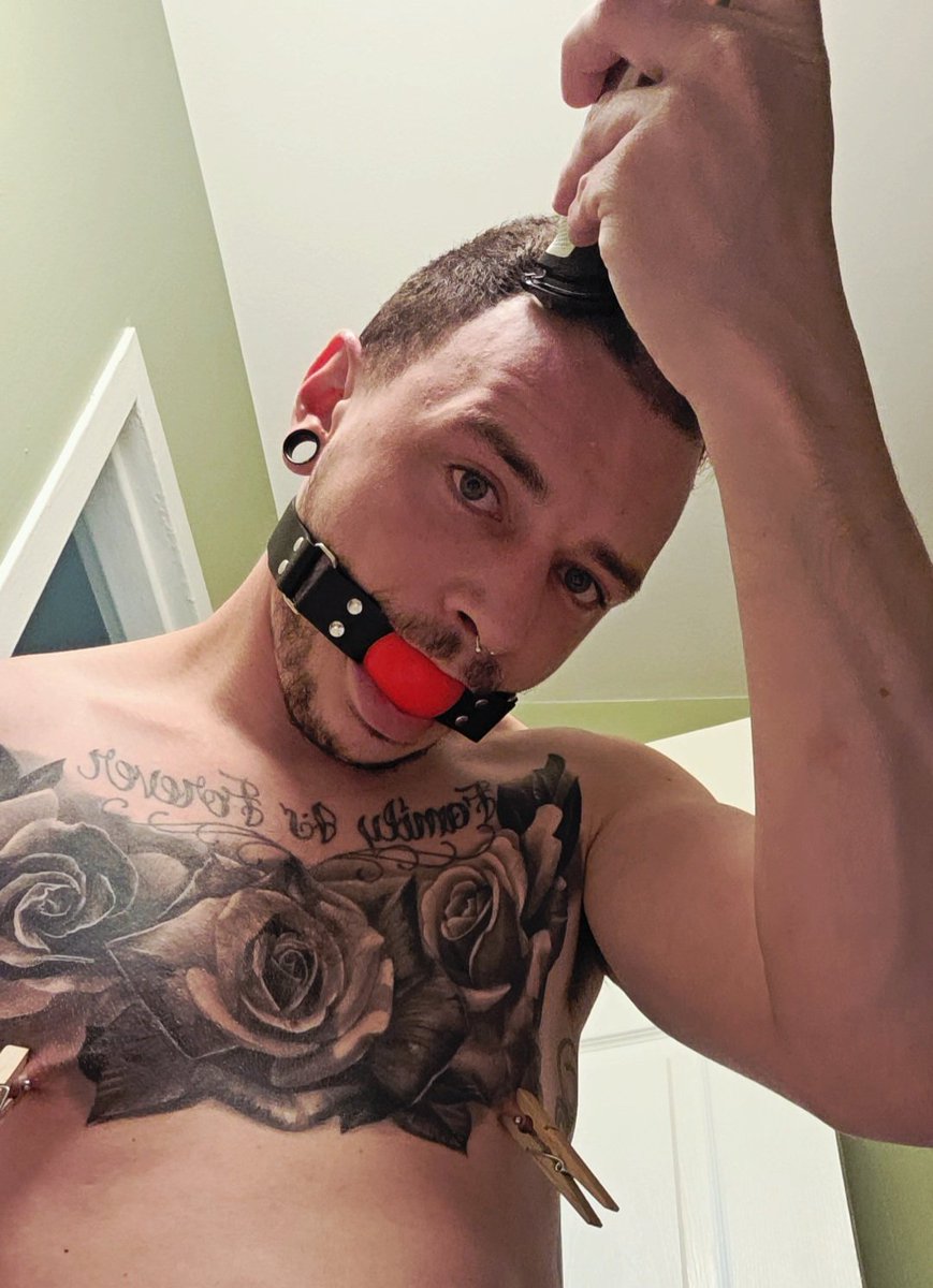 Bdsmboygee tweet media