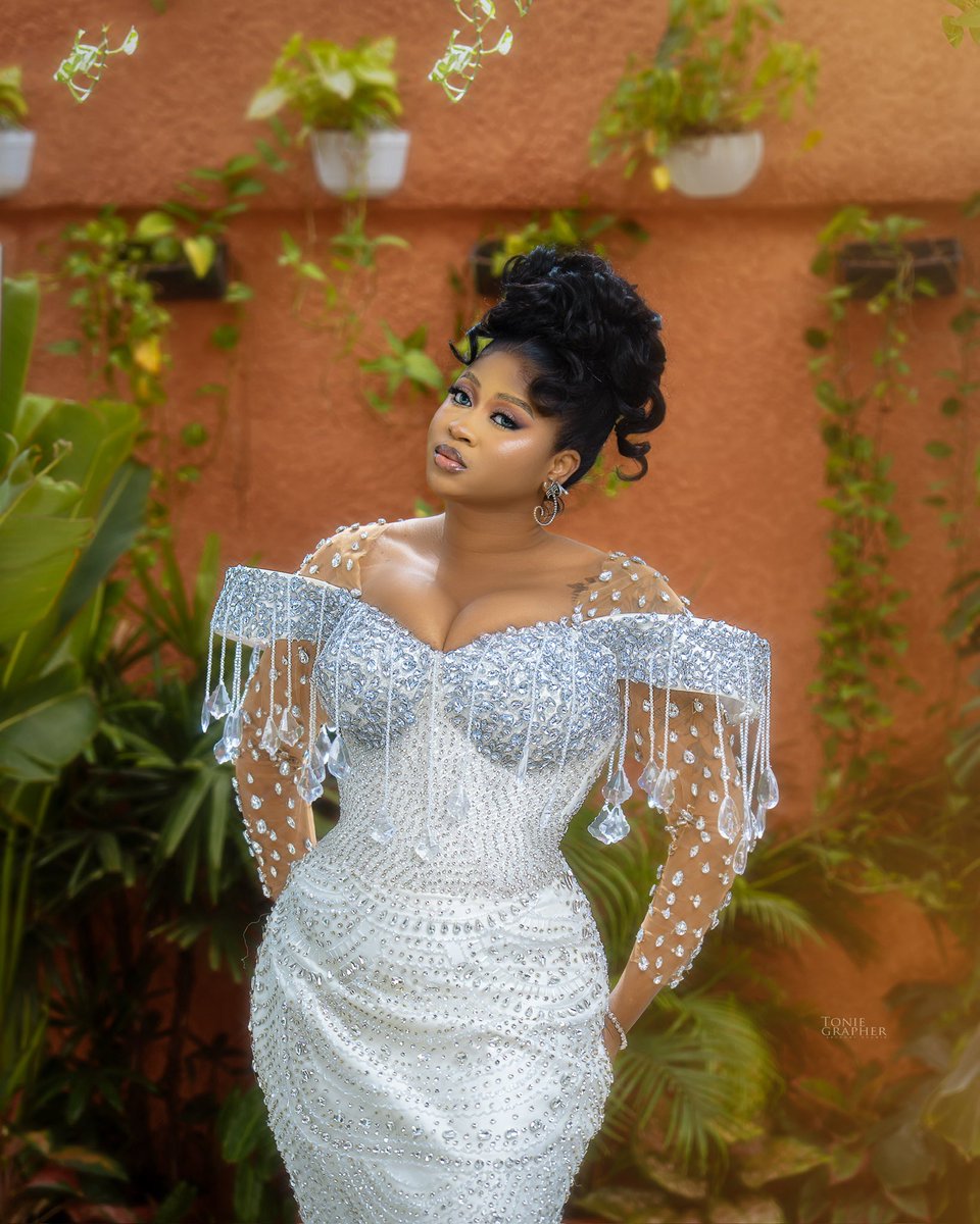 imisiofficial's tweet image. HAPPY BIRTHDAY IMISIOLUWA 👑🧡