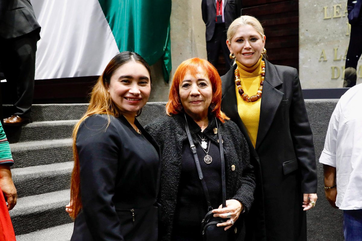 veronicacamino's tweet image. ¡Concluyen los trabajos de la #ComisiónPermanente! 🇲🇽

En la última sesión de la Permanente aprobamos el dictamen de la Primera Comisión de Asuntos Políticos e Internacionales, mediante el cual se ratifica el nombramiento del C. #AlejandroGertzManero como #Embajador de #México 🇲🇽