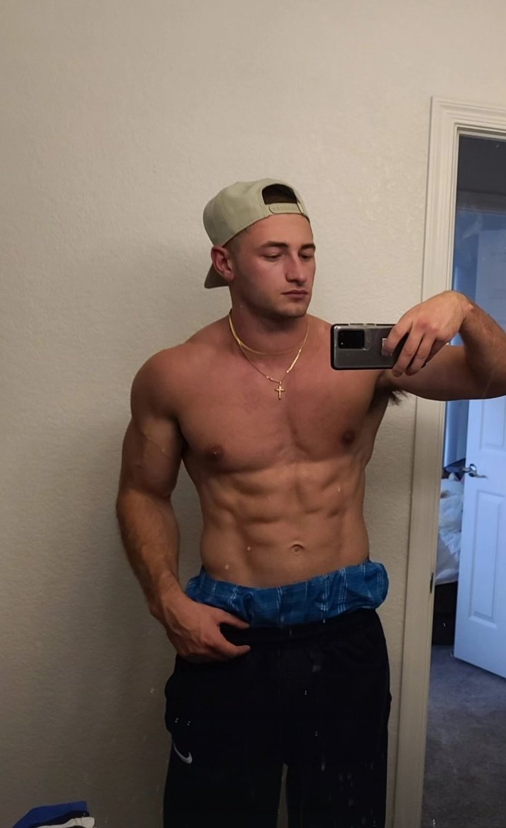 You gonna learn to serve me mfer! Get your ass in my dms $