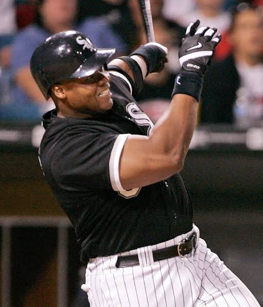 ColsonMuse's tweet image. Who is your favorite @whitesox player of all time? Mine is the man below