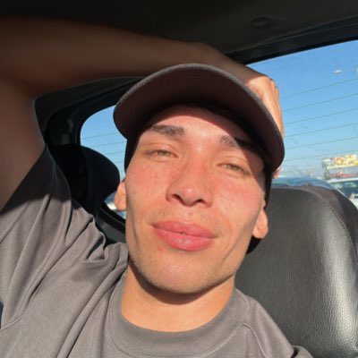 __bastigram__'s tweet photo. #NuevaFotoDePerfil https://t.co/XdffjPVtCx