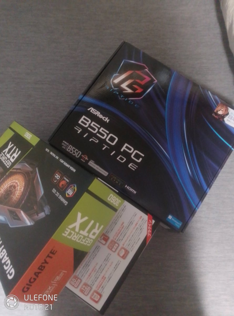 7万でメモリ付きフルセット譲るの優しくないか？