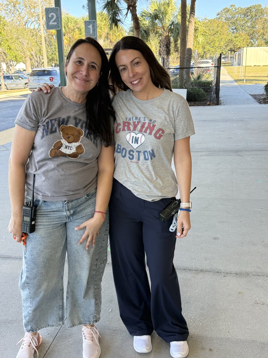 Dillard Street Elementary tweet media