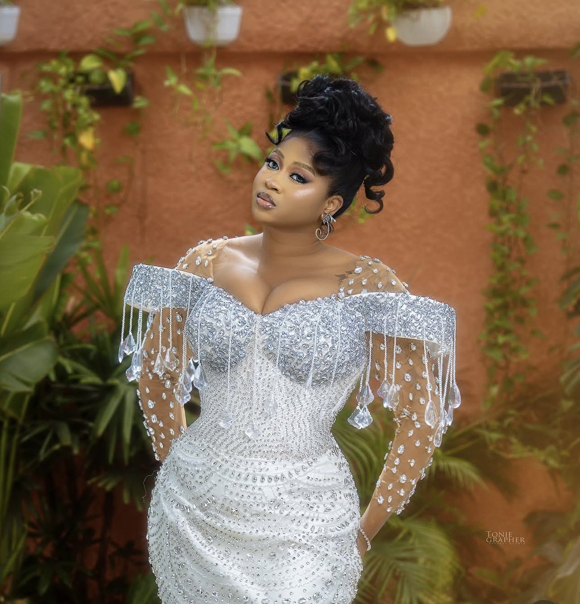 Happy Birthday Ijoba 606.. May u shine as bright as the stars in the sky this new year. More blessings IMISI

#imisiAyanwale 
#imistars