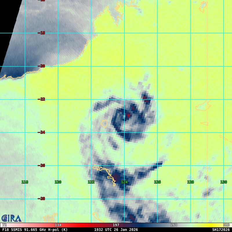 VortixWx's tweet image. Great example of the brown ocean effect here. #Luana is chugging along inland in #WesternAustralia but with a pretty decent look, arguably the better than what it looked like at sea, and now has an eye. 
Wild stuff.
#WAStorm #tropicswx