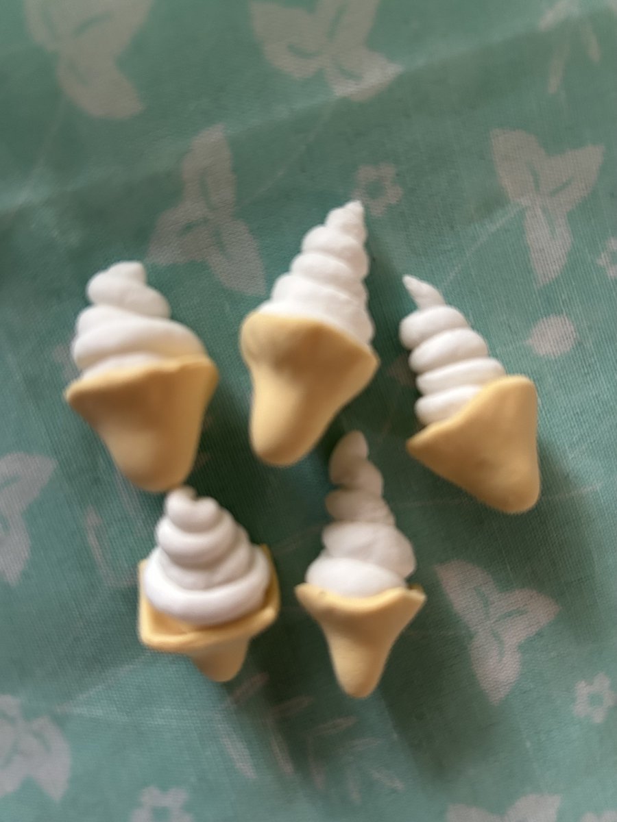 ᵍ ᵒ ᵒ ᵈ  ᵐ ᵒ ʳ ᐢ ⁱ ᐢ ᵍ 🔅
寒いのにソフトクリーム食べたいから
作ってみた〜ꉂ🤣𐤔