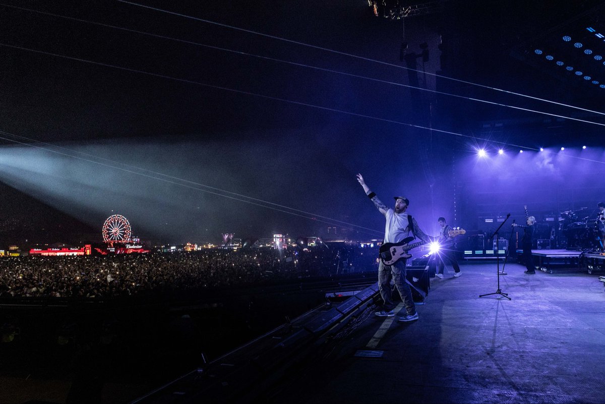 Dave Phoenix Farrell tweet media