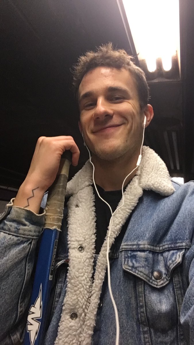 rosscollab tweet media