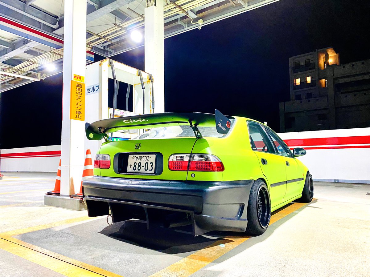 BOMEXリアバンパー EG フェリオ スポコン　usdm シビック BOMEXリアバンパー EG フェリオ スポコン usdm シビック フル