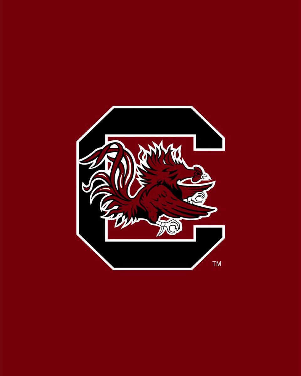 JakeSneed2027's tweet image. Excited to visit @GamecockFB this weekend! #GameCocks 
@CoachSBeamer @CoachSElliott @kendalbriles @JasonSmith_OL @Coach_DeHaven @footwork_king1 @IronWillSC  @jarrettbailey12 @HaleMcGranahan @MikeRoach247 @samspiegs @TheProtectUCrew @GPowersScout @FisherBrewerGC