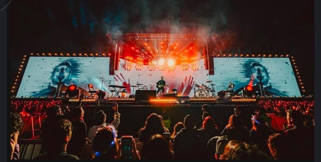 Aún no superamos lo épico que fue MADERO: ÉRASE UNA BESTIA. 🖤🥺

¿Cuál fue su momento favorito? El mío: El segundo escenario en acústico.