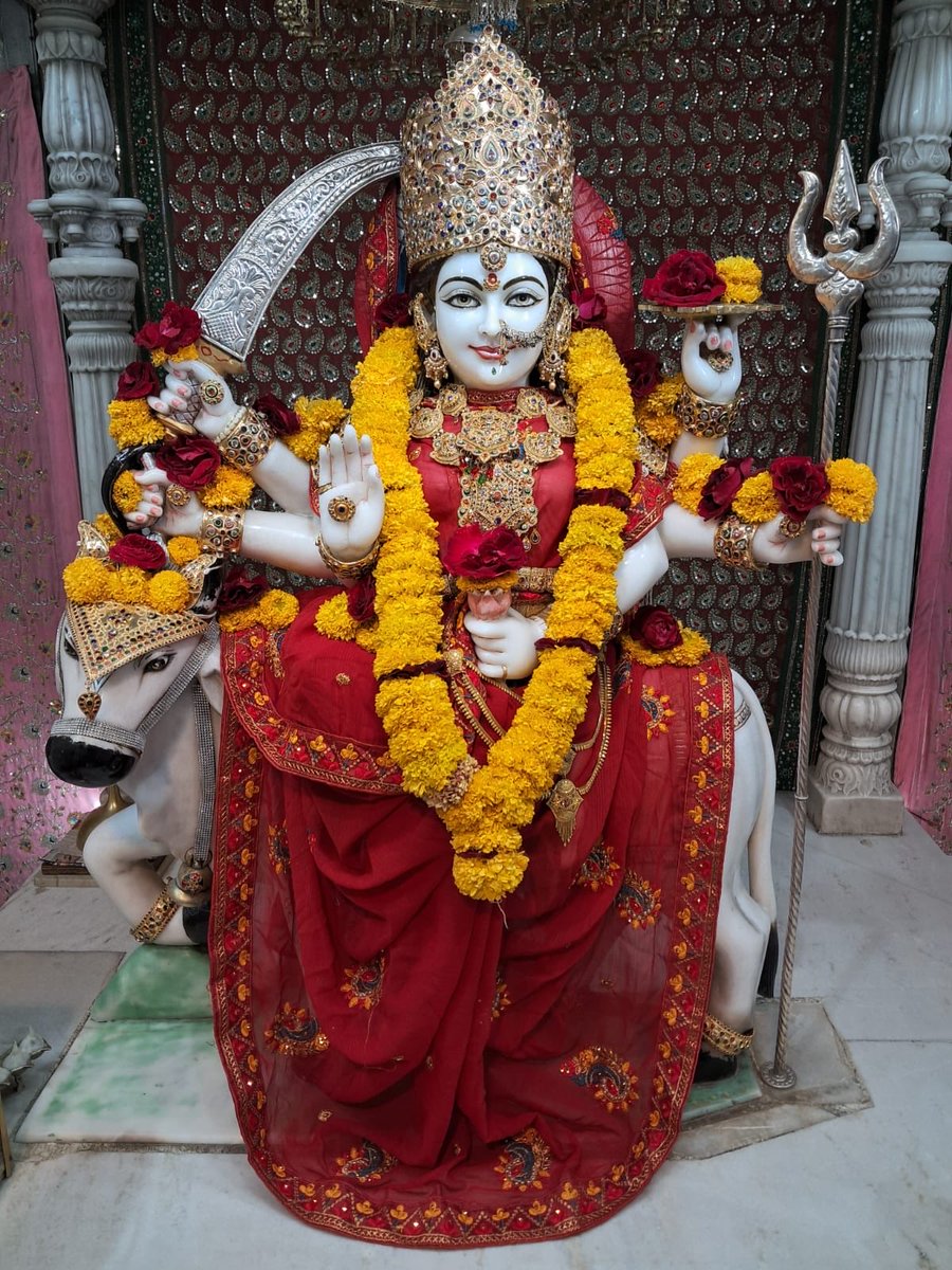 🙏🌹सुप्रभात दोस्तो 🌹🙏
       🙏🌹जय उमिया मात की🌹🙏
 🙏🌹आज  के दर्शन गठिला मंदिर🌹🙏
    🌹जय हो महाकाल भोले नाथ की🌹 
🌹🌹🌹🌹🌹🌹🌹🌹🌹🌹🌹🌹
