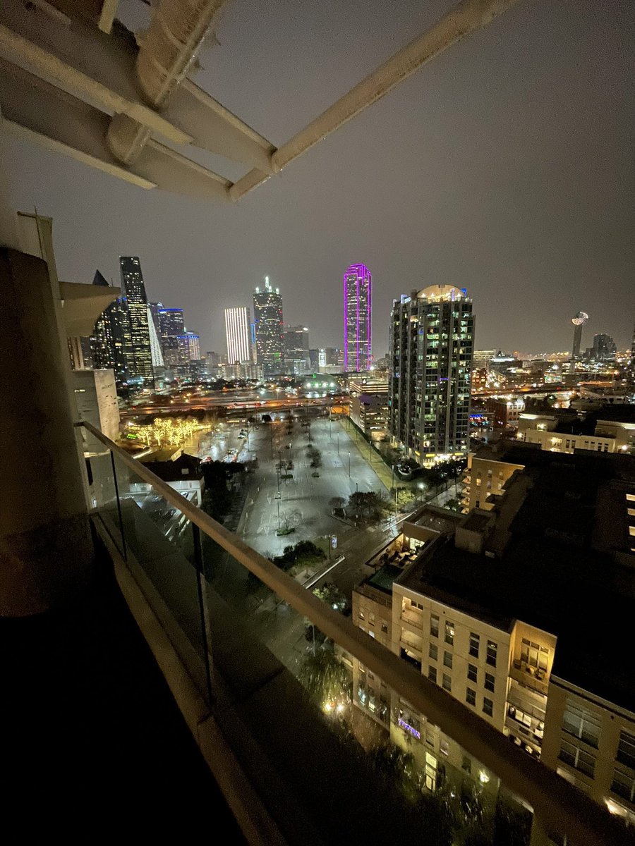 benwegmann's tweet image. Dallas penthouse at night 🌃