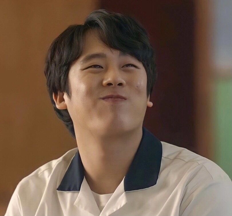 unraveledrigo's tweet photo. @kdrama_menfess smsm lucukkk 🤏🏼 https://t.co/BuoA2tCR9q