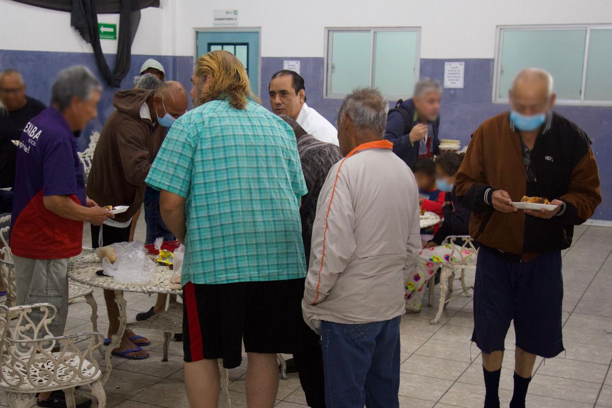 🏠❄️ Ante el Frente Frío 30, nuestro albergue brindó refugio a 41 personas y una bebé en situación de vulnerabilidad. Recibieron cena caliente, abrigo y atención médica.

📍 Canal #1687, Col. Centro

¡Estamos para cuidarte!

<a href="/espejohernandez/">Rosa María Hernández Espejo🌹</a>