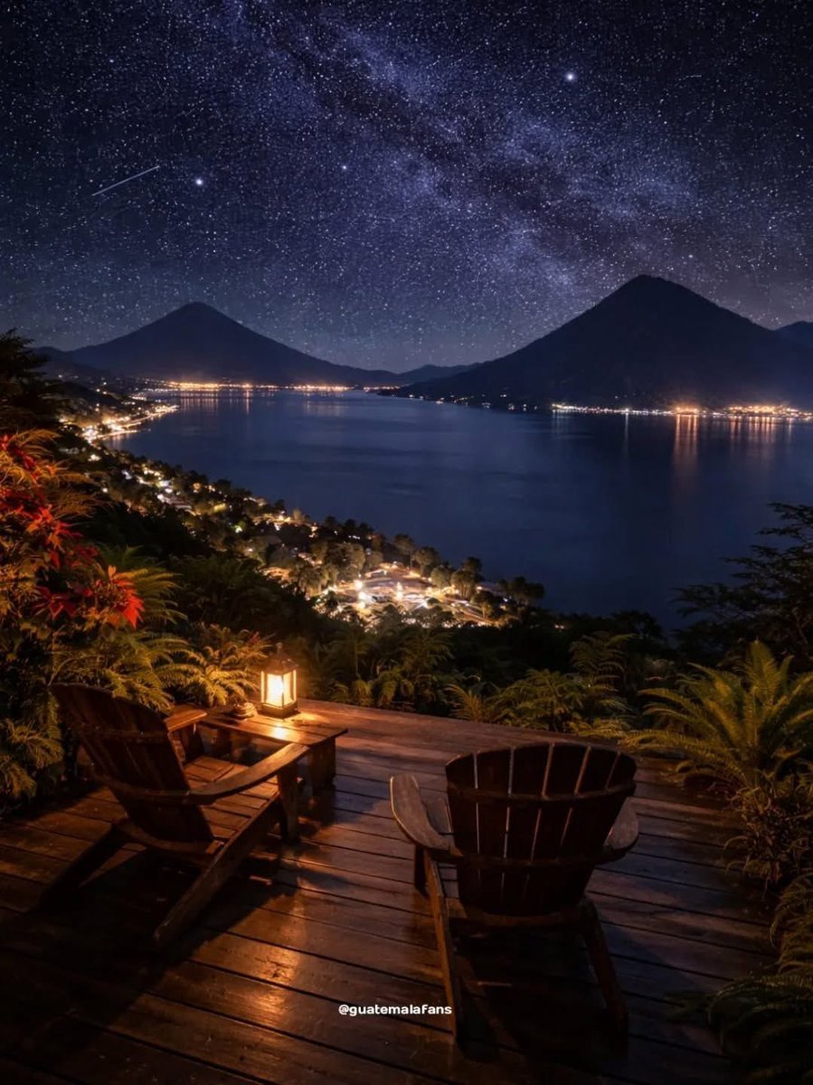 Good night 💤🌙 everyone 
Mi Pueblo magico Atitlan querido