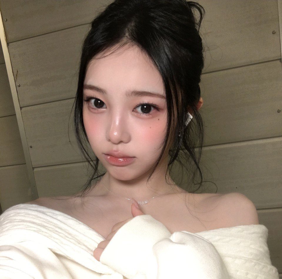 ianpicts's tweet image. ⊹ ࣪ ˖