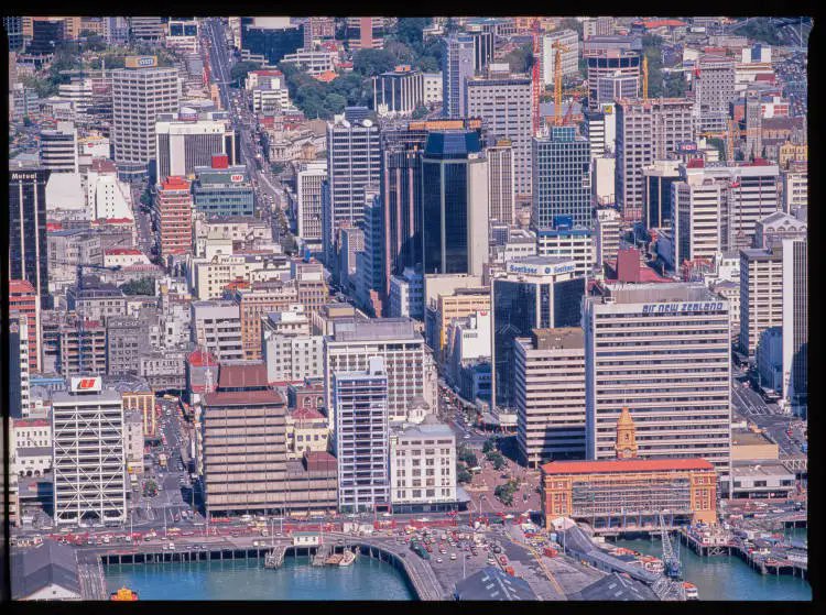 Early Aotearoa New Zealand tweet media