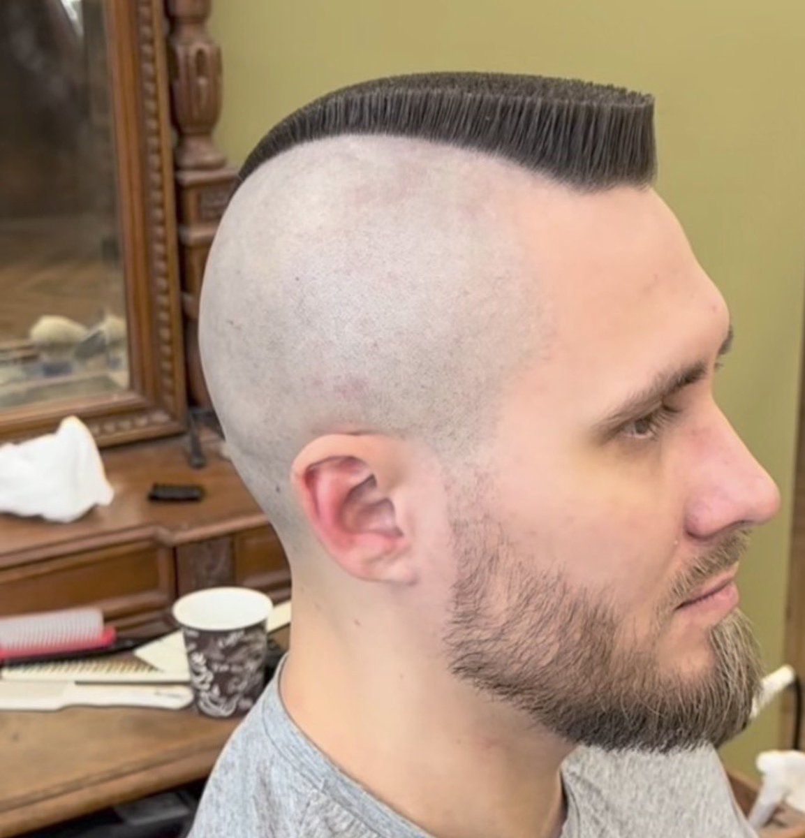 Now, what would they say at work if i came in with this hot haircut?!