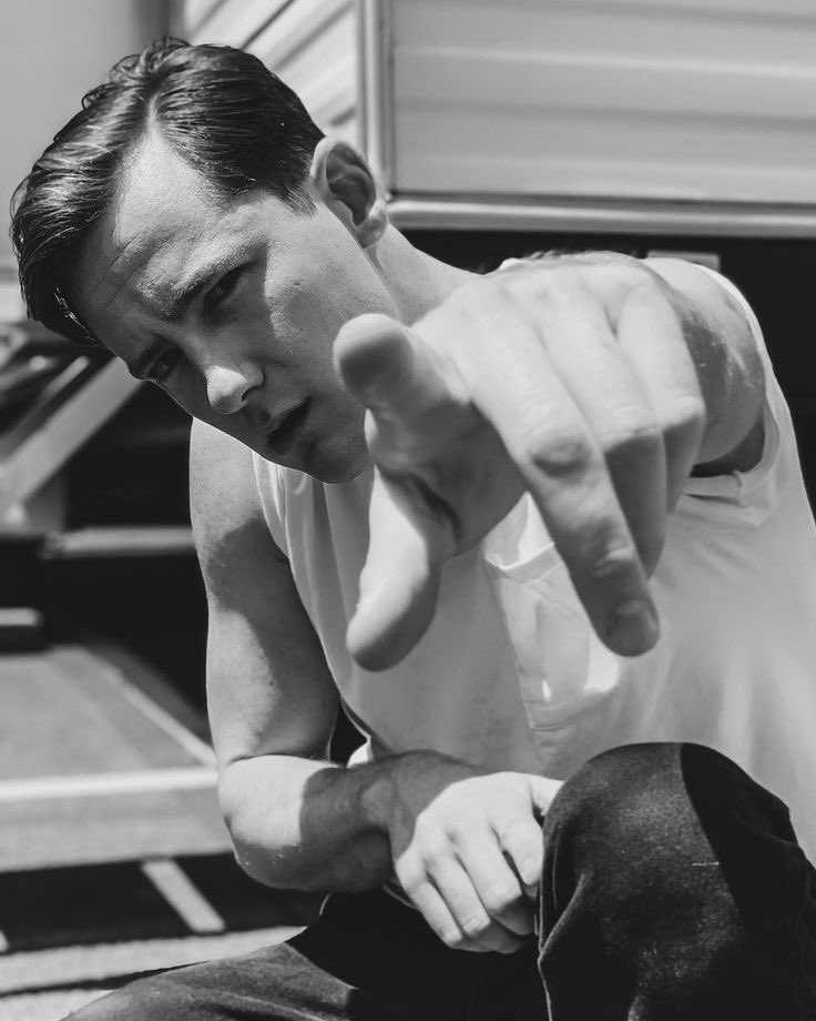 voidpullman's tweet image. 