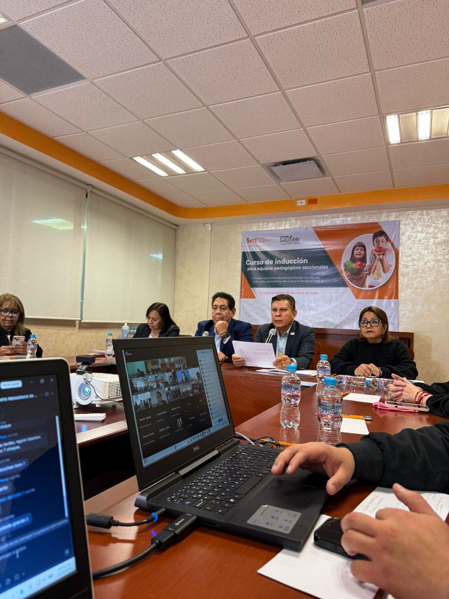RamirezMiguel64's tweet image. El #SNTE, comprometido con el bienestar de las y los estudiantes, coadyuva con la Estrategia Nacional 'Vive Saludable, Vive Feliz'. Por ello, en esta 2ª etapa del Programa, el día de hoy dio inicio el Curso de Inducción para Equipos Pedagógicos Seccionales. Con el cual se…
