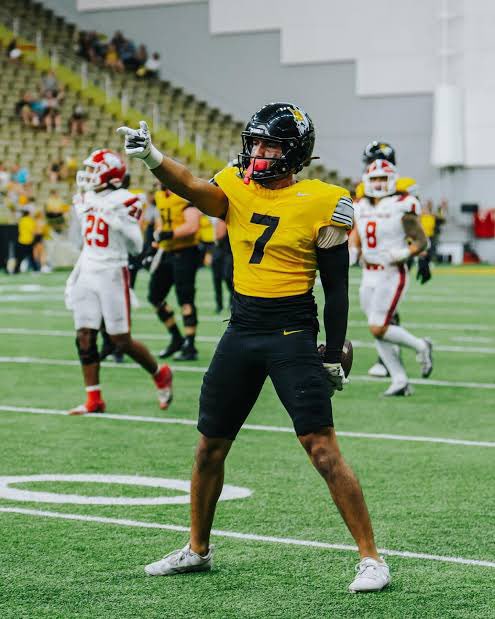 Seth Price(3⭐️) tweet media