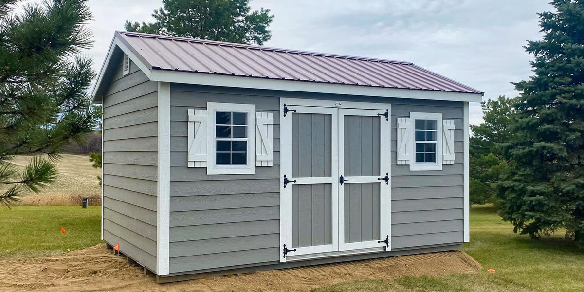 servlsprout's tweet image. can i be honest and say sometimes it makes me laugh when someone calls shedletsky “shed” in fics. 

bro this my admin dawg. i’m going to the banlands.