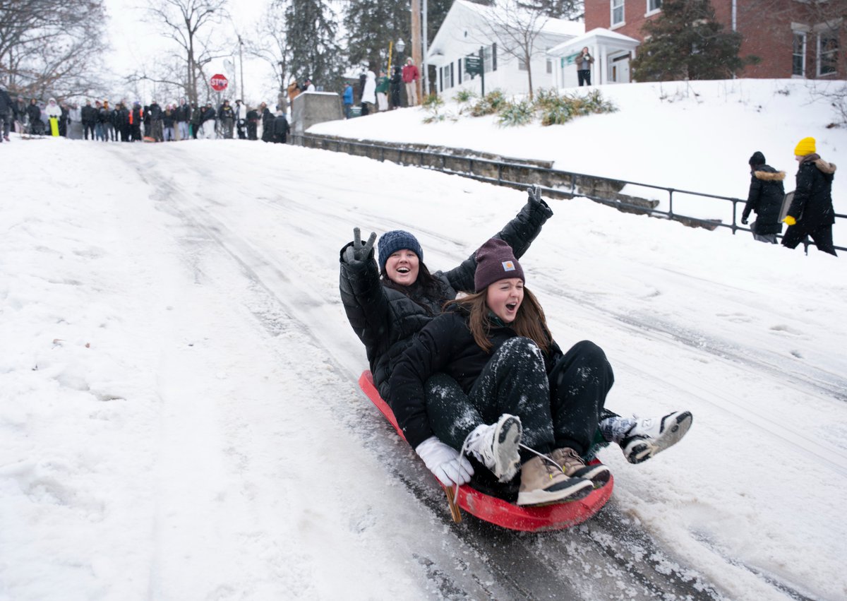 Ohio University tweet media