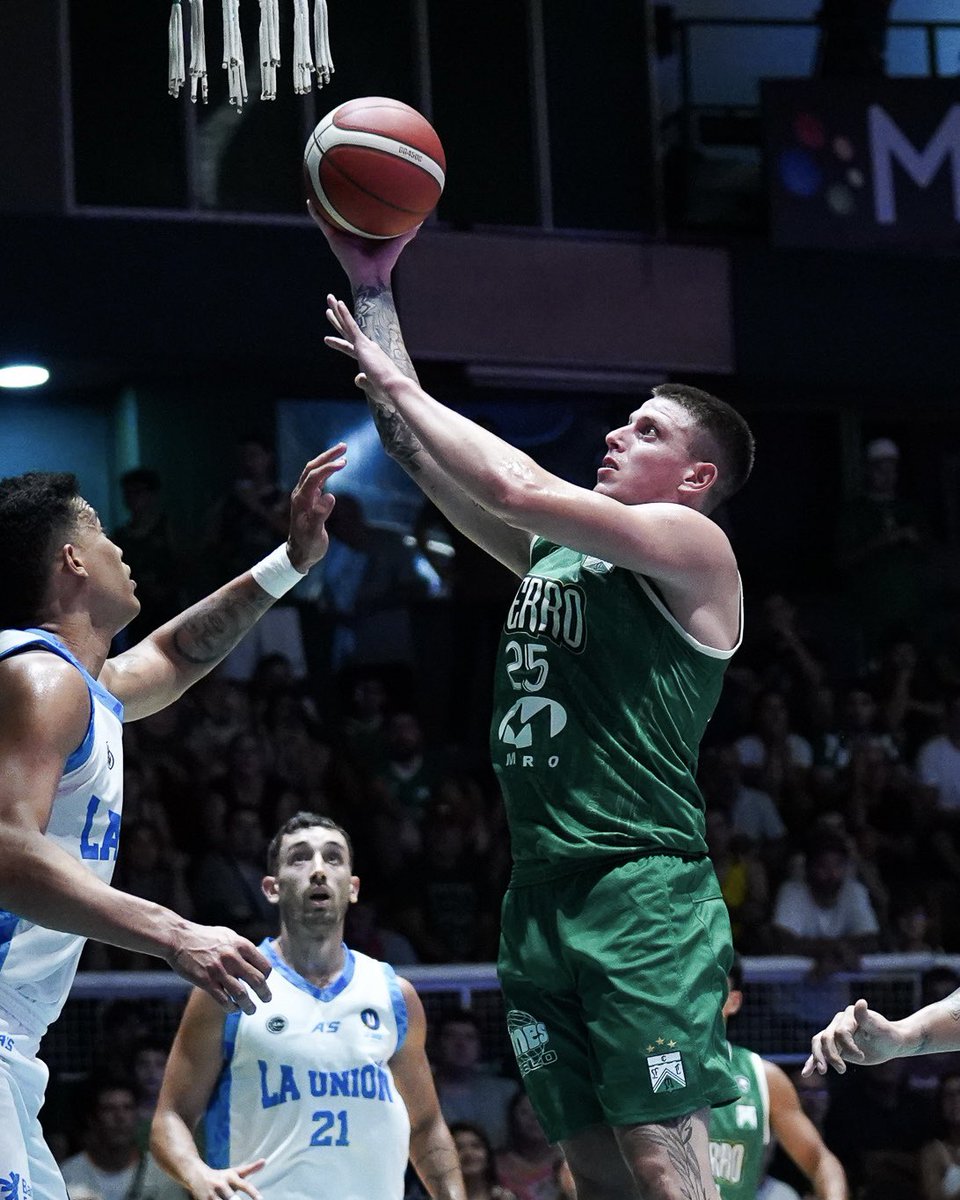Con mínima participación de sus internos, Diez y Vasirani, Ferro borró de la cancha a La Unión en el tercer cuarto y le ganó 84-69. La  diferencia llegó a ser 23. Volverán a cruzarse el 1 de abril en la Copa Islas Malvinas.
📸Ruso Bettiga: 17 puntos, cuatro rebotes, tres robos.