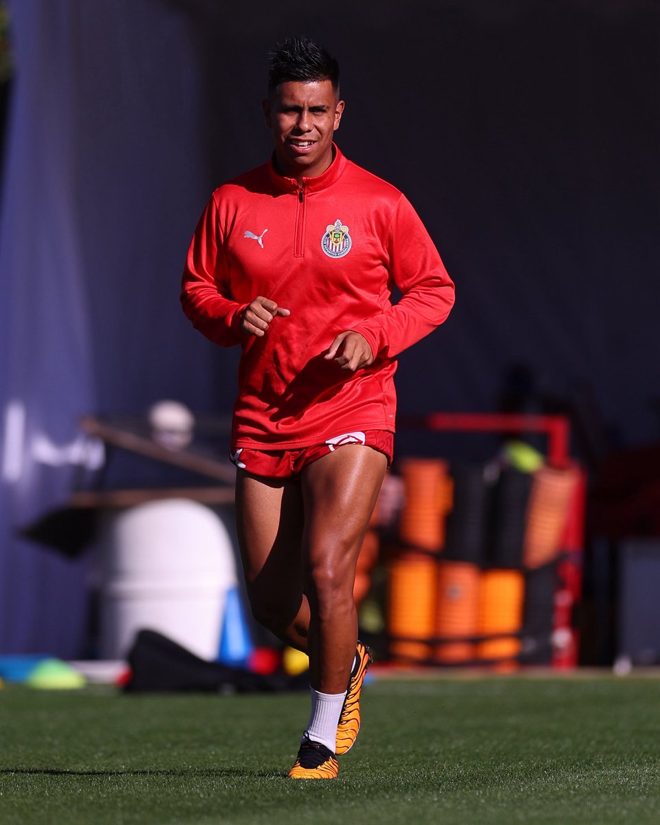 Chivas's tweet photo. El 🔟 del Guadalajara 🔥

#MuchoChivas 🐐 https://t.co/JRBY18WYFV