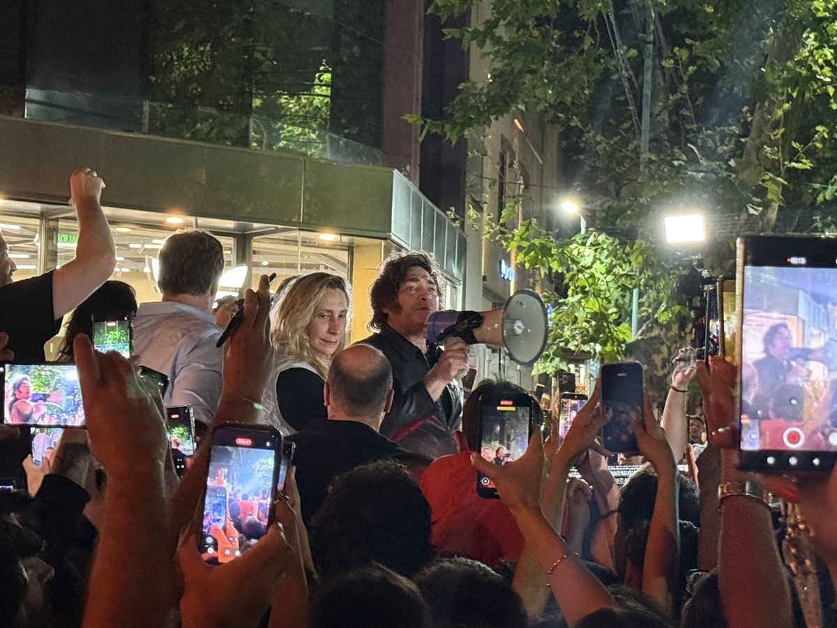 alecarrancio's tweet photo. Mar del Plata habló.

La libertad se siente cuando el Estado deja de estorbar y la gente vuelve a ser protagonista.

Argentina va a ser grande otra vez. VLLC!! https://t.co/b8g8UmJCUZ