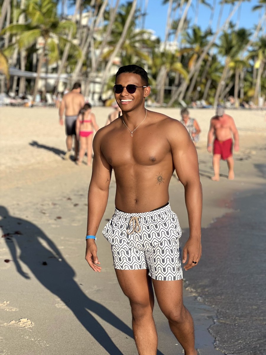 James Peter Familia tweet media