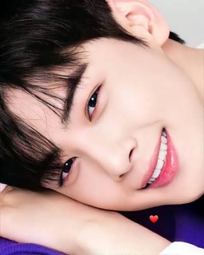 Nallelylo5's tweet photo. Γnico e inigualable te amamos
#ASTRO_Staff
#offclASTRO
#CHAEUNWOO_offcl https://t.co/p8uNJ40lCo