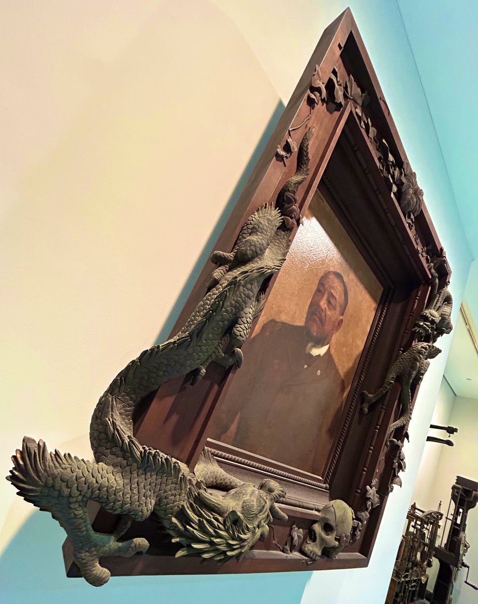 画像で伝わり切らないのが口惜しいですが、 超立体で、ほんと「驚異