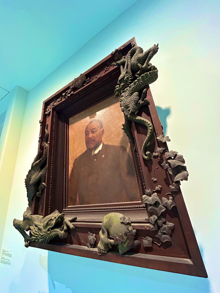 画像で伝わり切らないのが口惜しいですが、 超立体で、ほんと「驚異