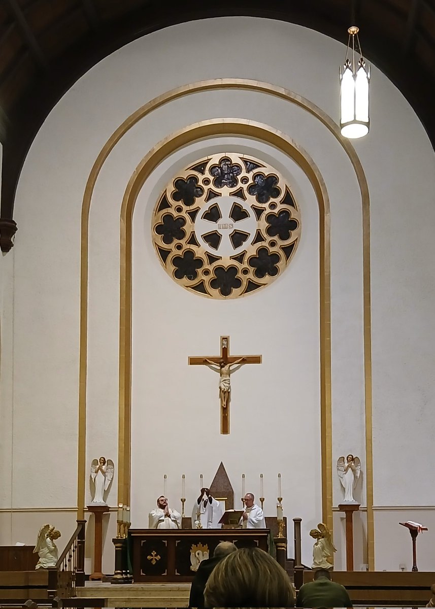 JohnZwicker1's tweet photo. Alleluia, alleluia.
The Lord sent Me to bring glad tidings to the poor
and to proclaim liberty to captives.
Alleluia, alleluia.
~ #GospelAcclamation
A🙏4U here
#BlessedSacrament parish
https://t.co/QsCMn5JJu8 https://t.co/4BkFVLekgm