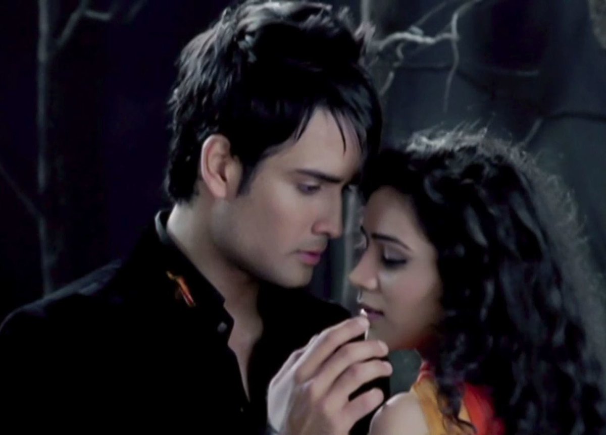 AS_SimplyHappy's tweet image. No one did casting like Ekta Kapoor back then, and it shows